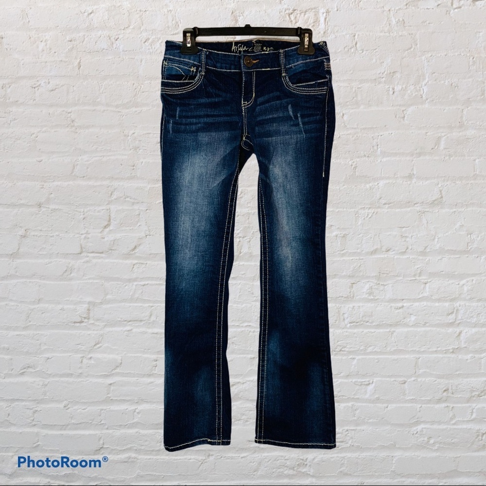 Ariya slim bootcut jeans